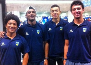 Paulinho (técnico), Tiago, Uncas e Augusto (Foto: reprodução Facebook)