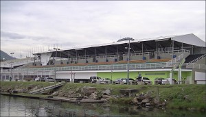 Mundial só terá lugares na arquibancada sobre os cinemas (Foto: Remo em Voga)