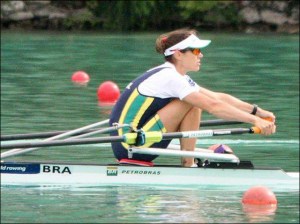 Fabiana: 4º lugar na despedida do Mundial (Foto: reprodução Facebook)